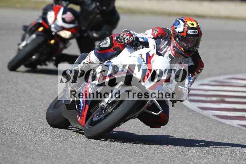 /01 02.04.2026 MAZ ADR/Gruppe rot/ohne